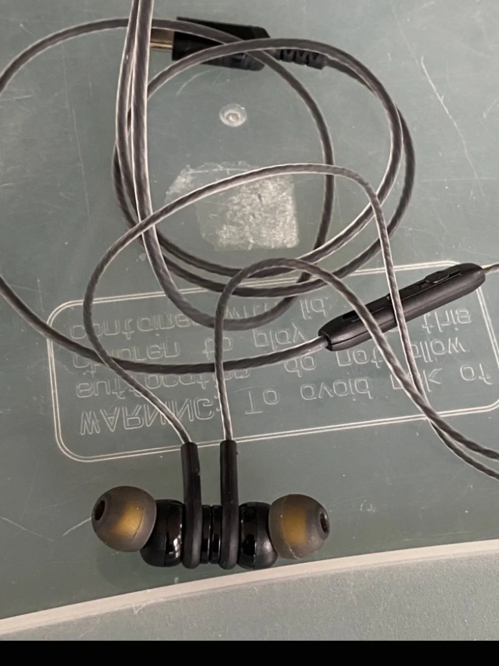 Macle Wired Type-C Earphones With Deep Bass, Magnetic Connection, In-Ear Design_